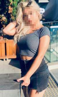 Büyüleyici Mut Escort Bayan Simge Efsanevi Deneyimler Sunuyor